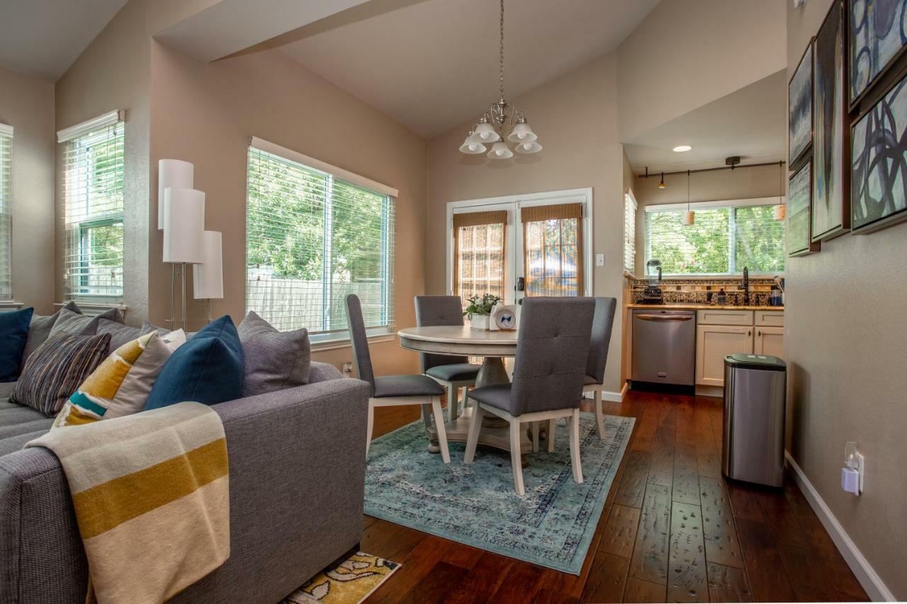 Comfortable, Family And Business Friendly 2Bd/2Ba House In North Austin Kültér fotó