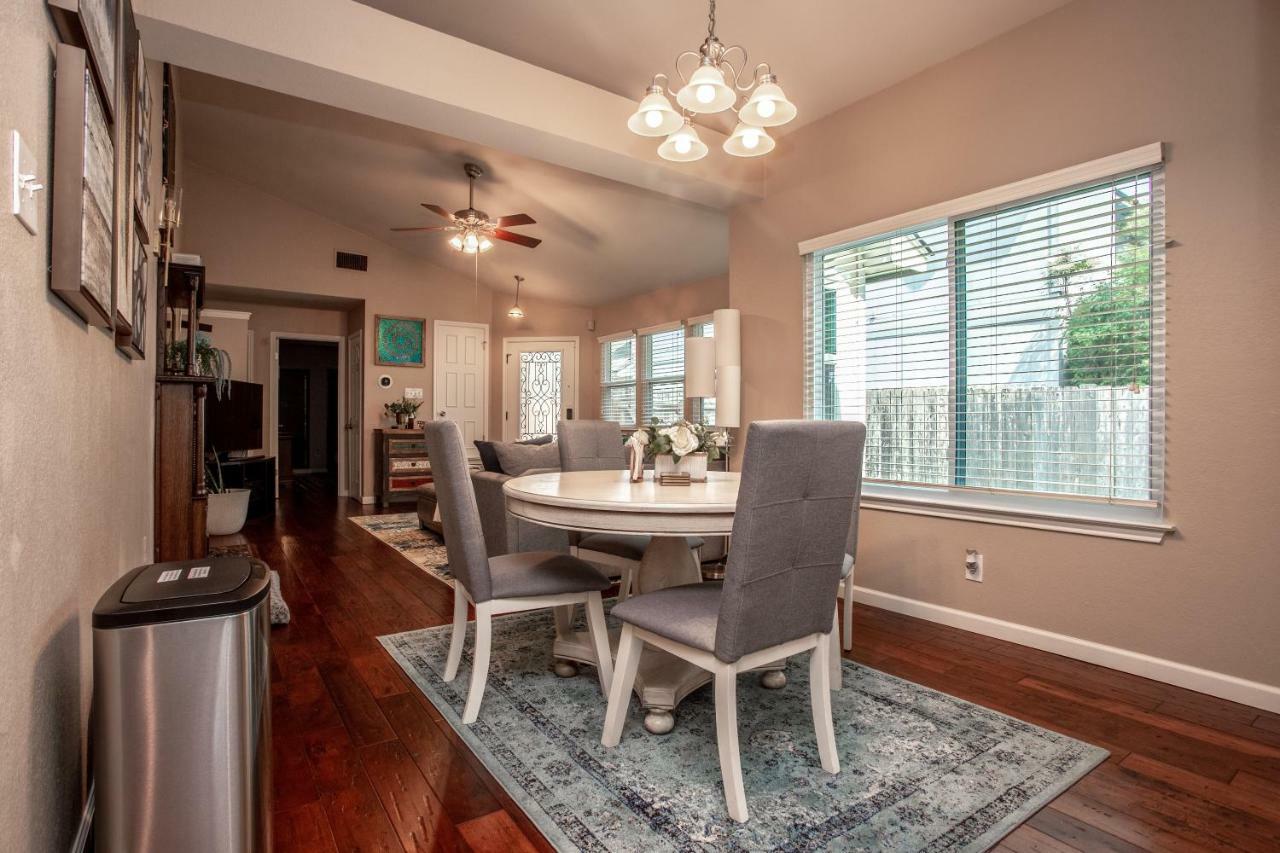 Comfortable, Family And Business Friendly 2Bd/2Ba House In North Austin Kültér fotó